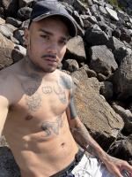 672026746: Chico busca chica en La Coruña