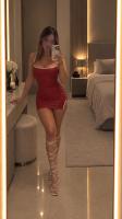 613847218: Chica busca chico en Barcelona