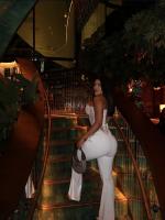 647480950: Chica busca chico en Orense