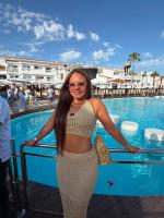 624471335: Chica busca chico en Ibiza