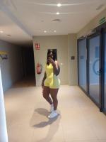 668540192: Chica busca chico en Barcelona