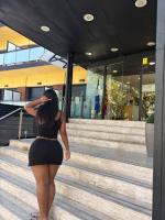 663311515: Chica busca chico en Málaga