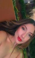 664065862: Chica busca chico en Málaga