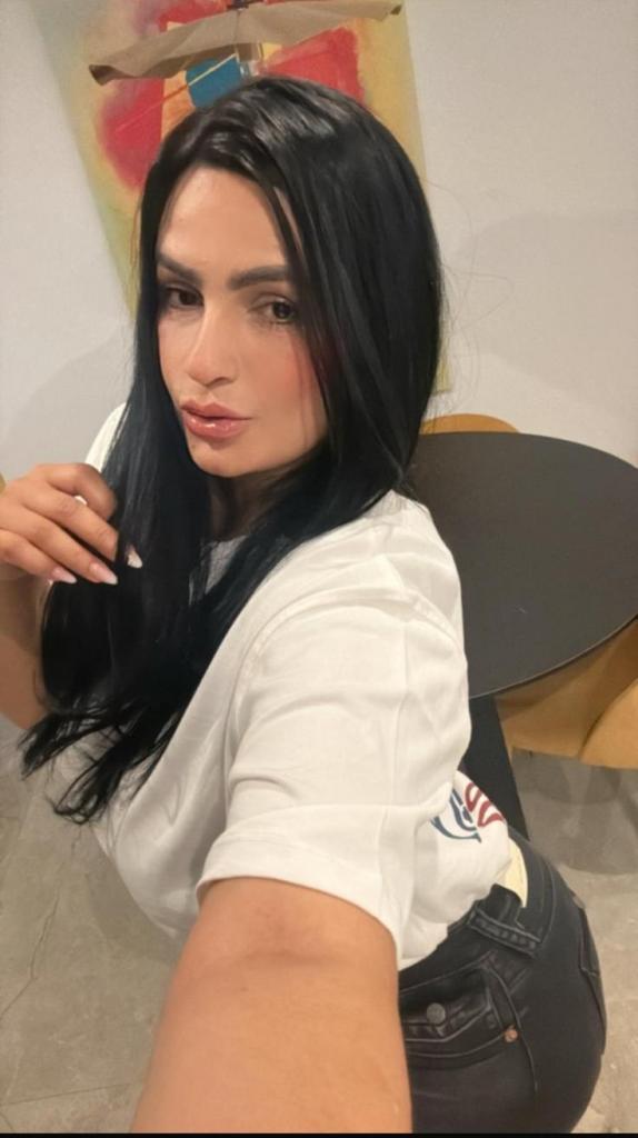 641725087: Chica busca chico en Albacete