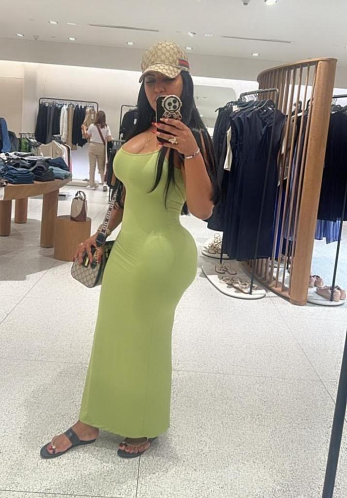 627516379: Chica busca chico en Valencia