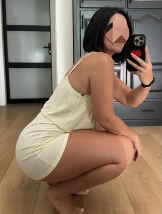 Chica busca chico en Murcia: 