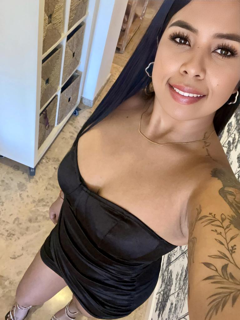 624315205: Chica busca chico en Valencia