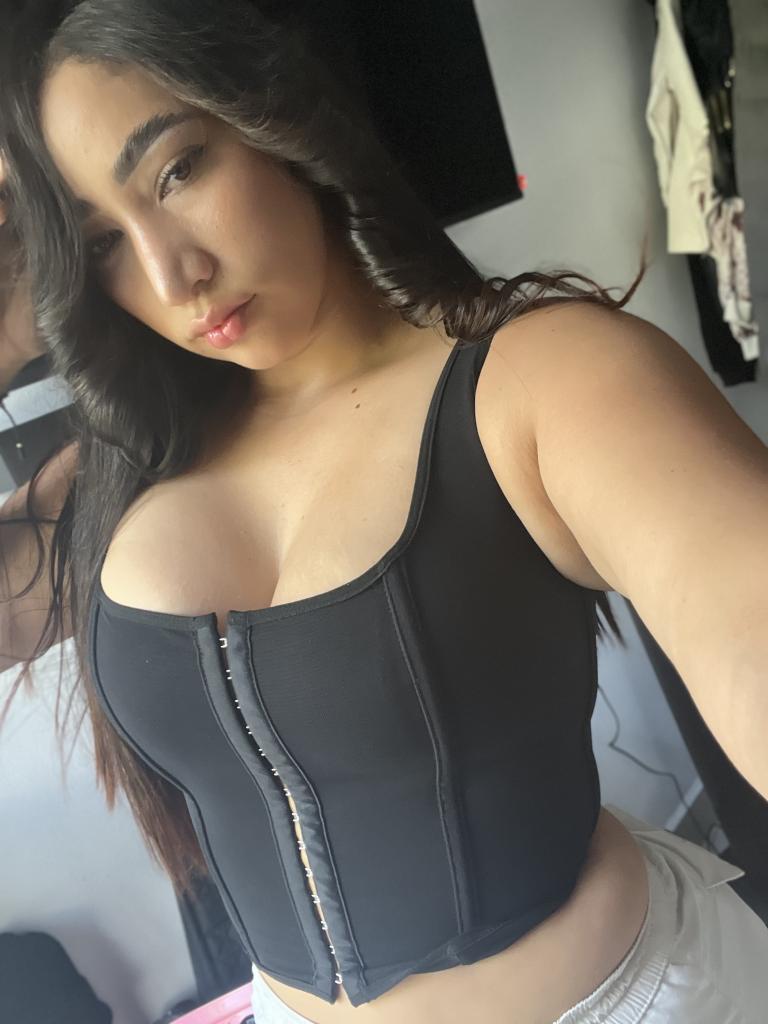 613214678: Chica busca chico en Tarragona
