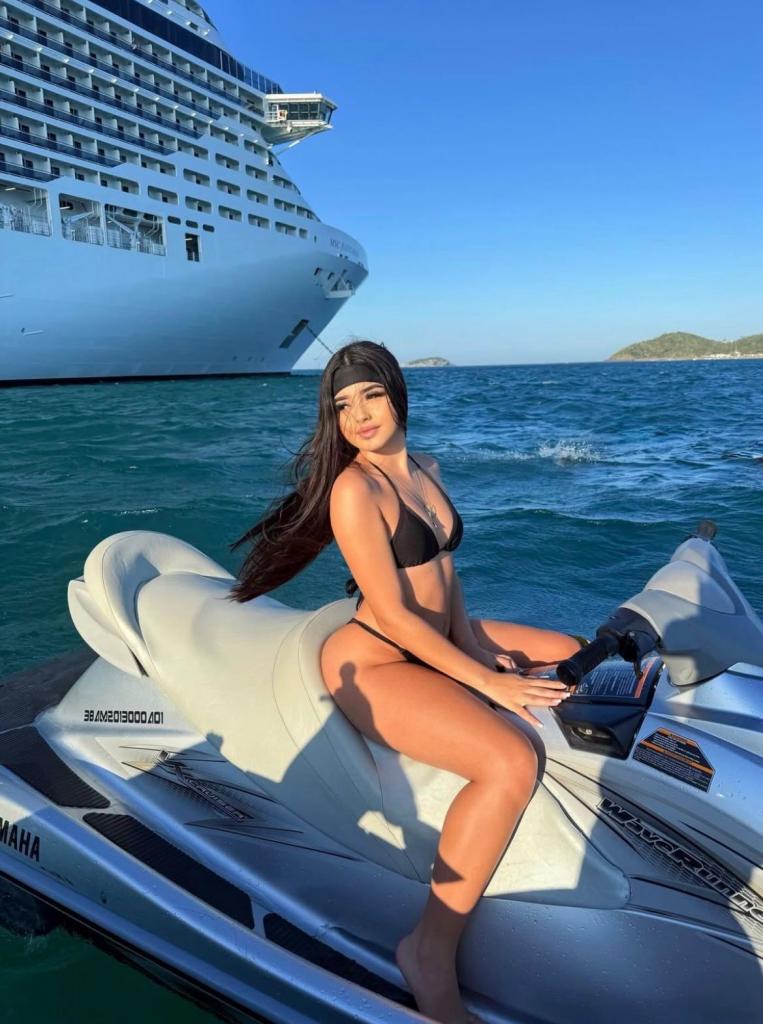 614488273: Chica busca chico en Mallorca
