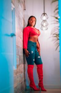 671556844: Transexual en Castellón