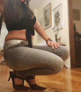 643914511: Chica busca chico en Ciudad Real