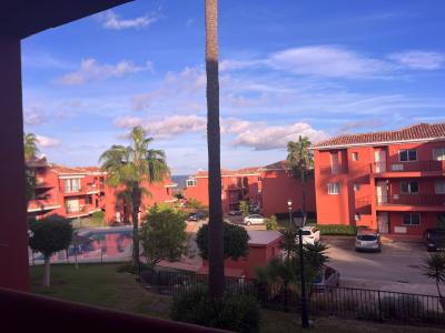 665526824: Chica busca chico en Málaga