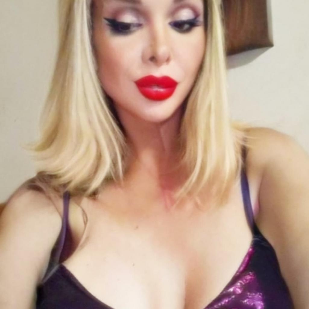 645509437: Travesti en Asturias