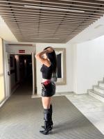 643876585: Chica busca chico en Málaga