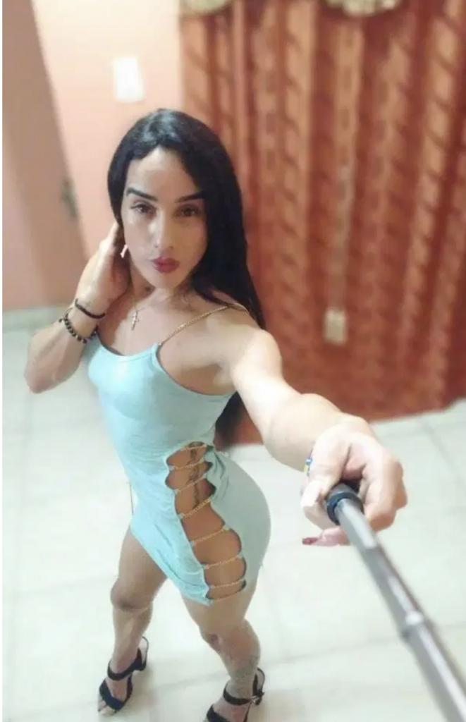 687419600: Travesti en Barcelona