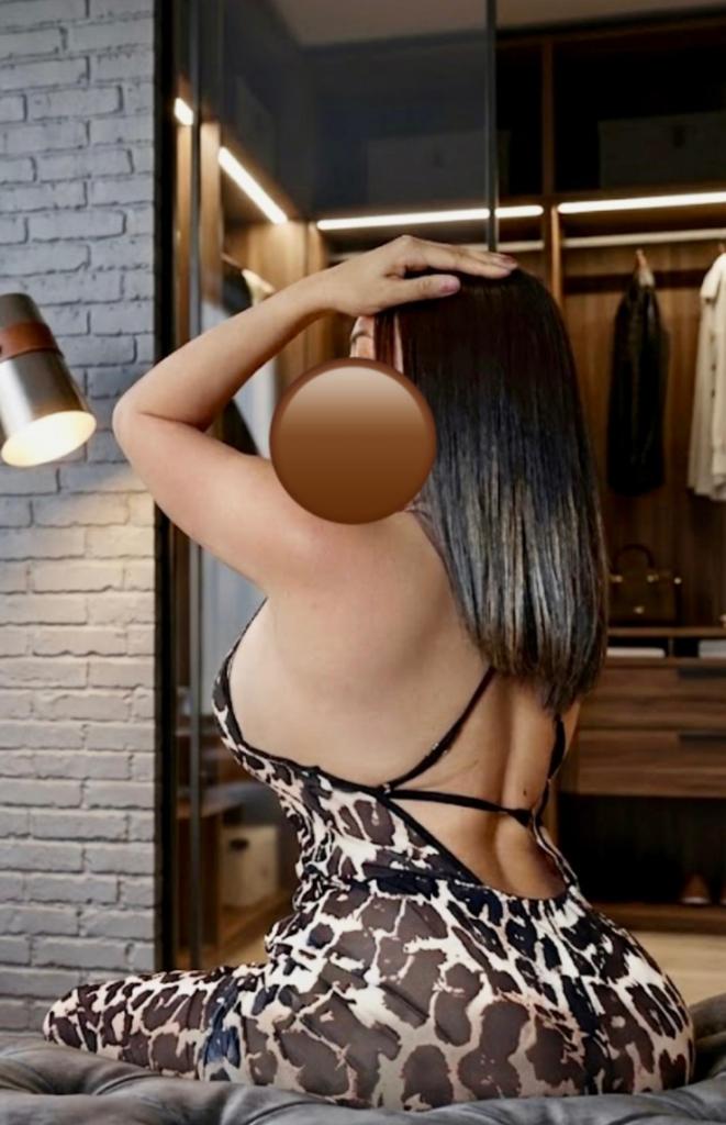 Chica busca chico en Pontevedra: 