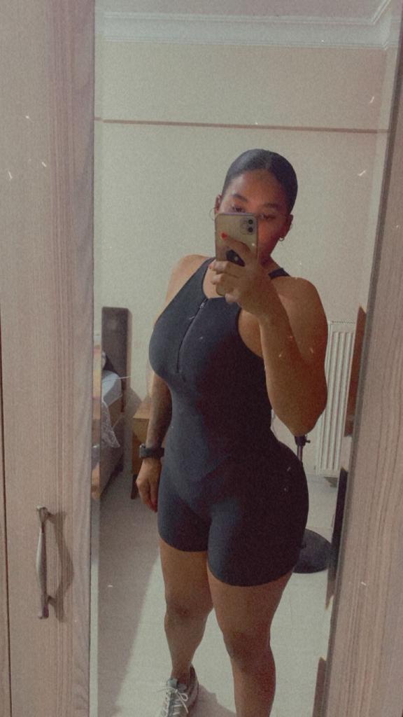 Chica busca chico en Pontevedra: 