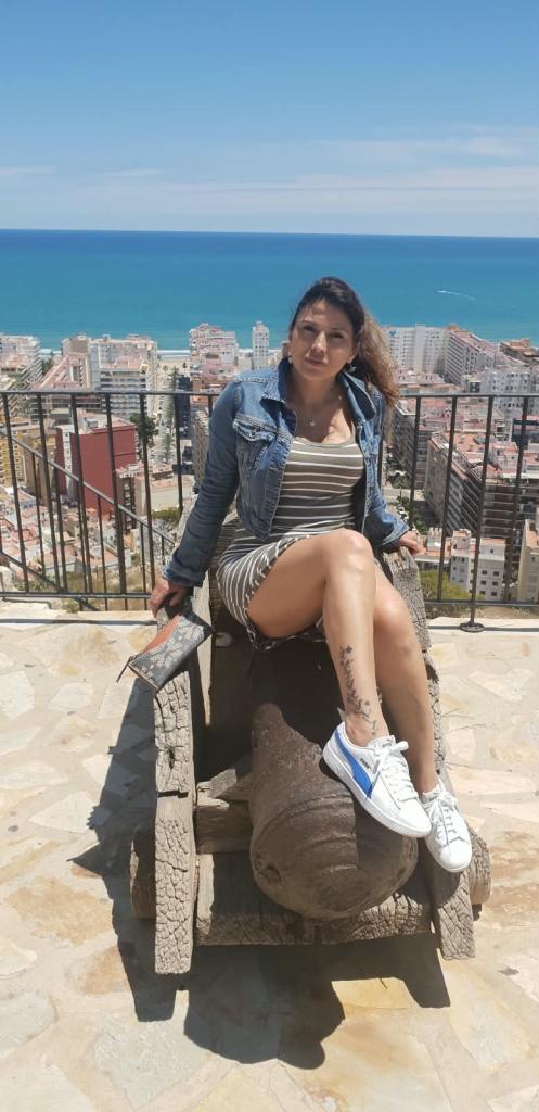 Chica busca chico en Ceuta: 