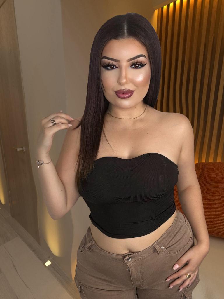 611273620: Chica busca chico en Alicante