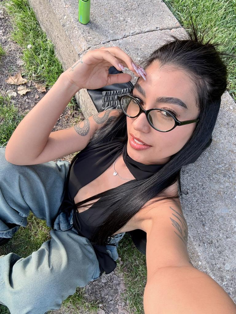 Chica busca chico en Tenerife: 