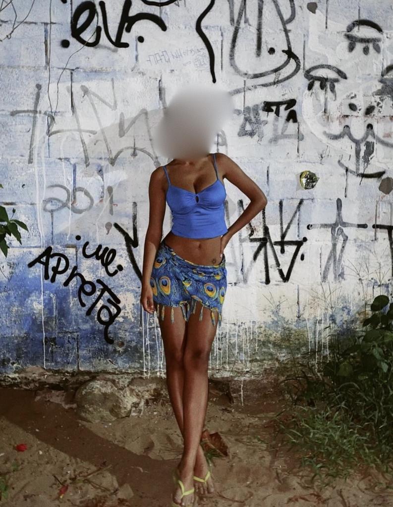 Chica busca chico en Alicante: 