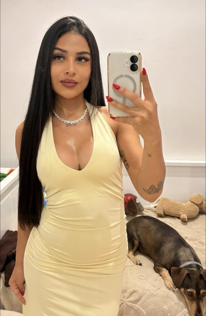 607641194: Chica busca chico en Barcelona