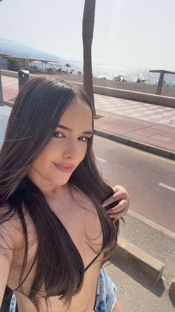 Chica busca chico en Murcia: 