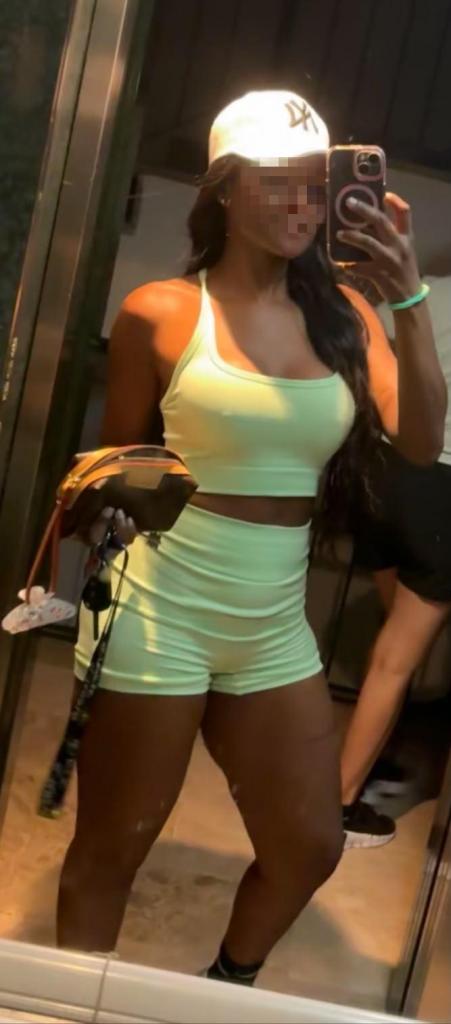 Chica busca chico en Sevilla: 