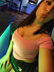 625238596: Chica busca chico en Granada