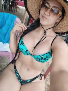 643224781: Chica busca chico en Tenerife