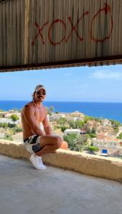 663612459: Chico busca chica en Alicante