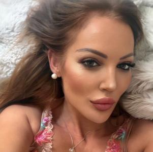 612264828: Chica busca chico en Málaga