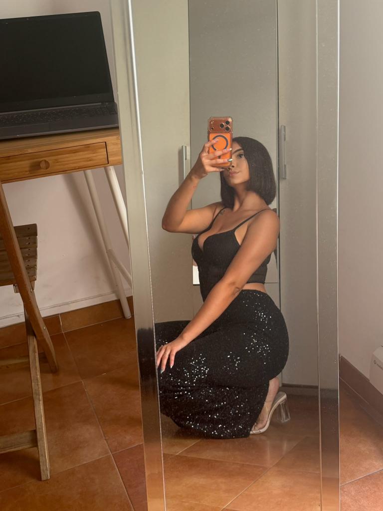 Chica busca chico en Mallorca: 