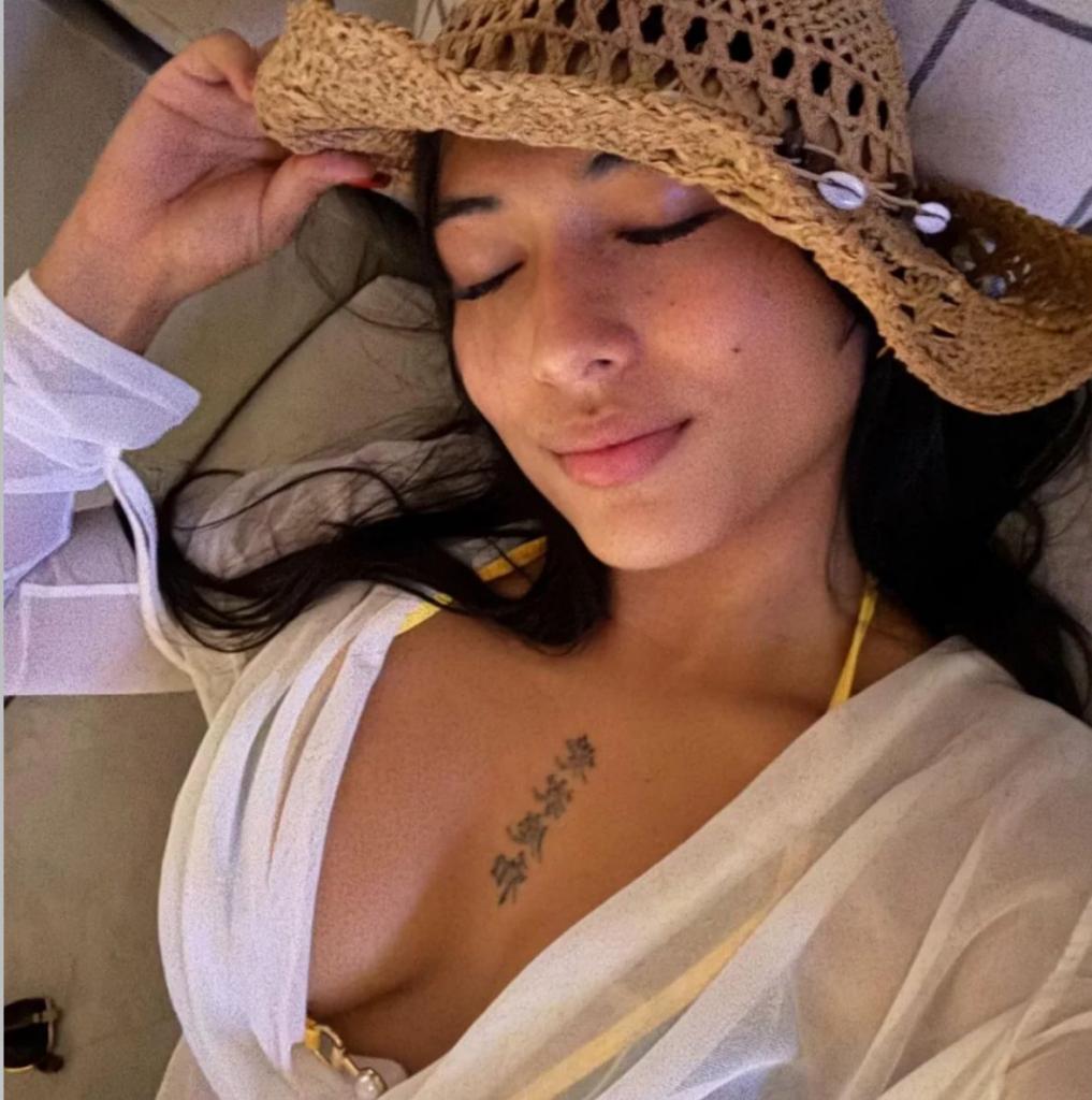 602677431: Chica busca chico en Cuenca