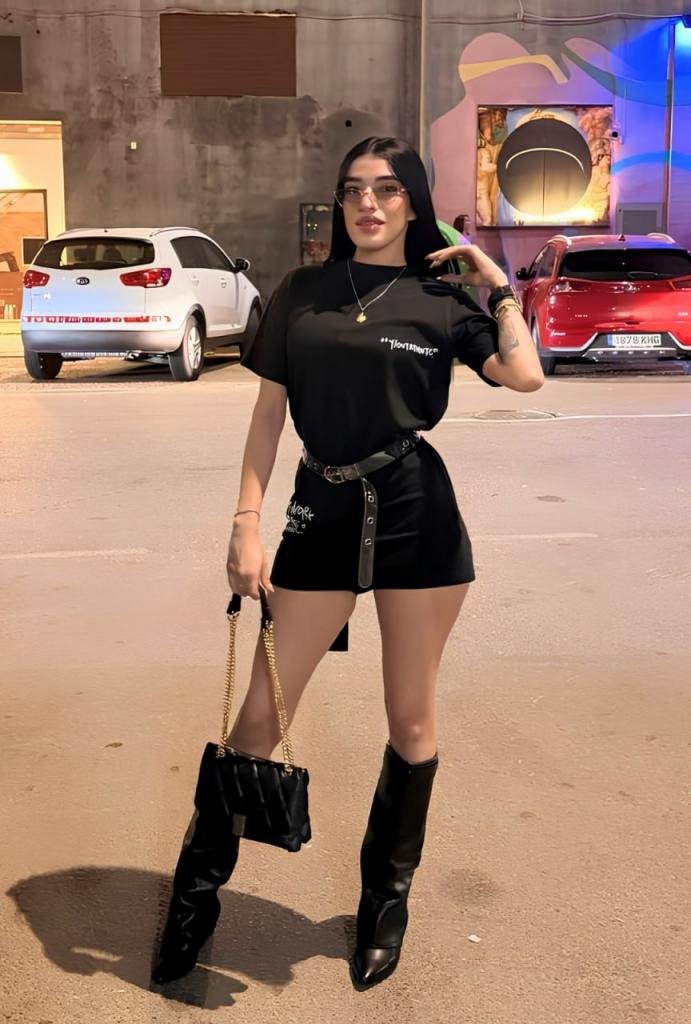 Chica busca chico en Mallorca: 