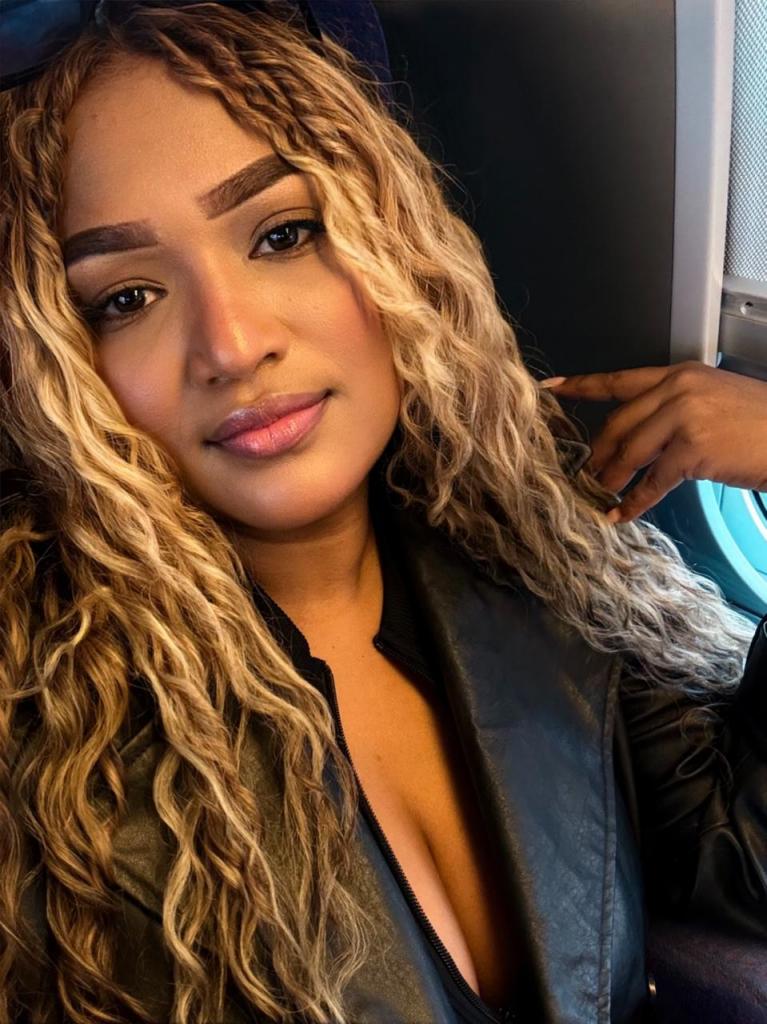 Chica busca chico en Almería: 