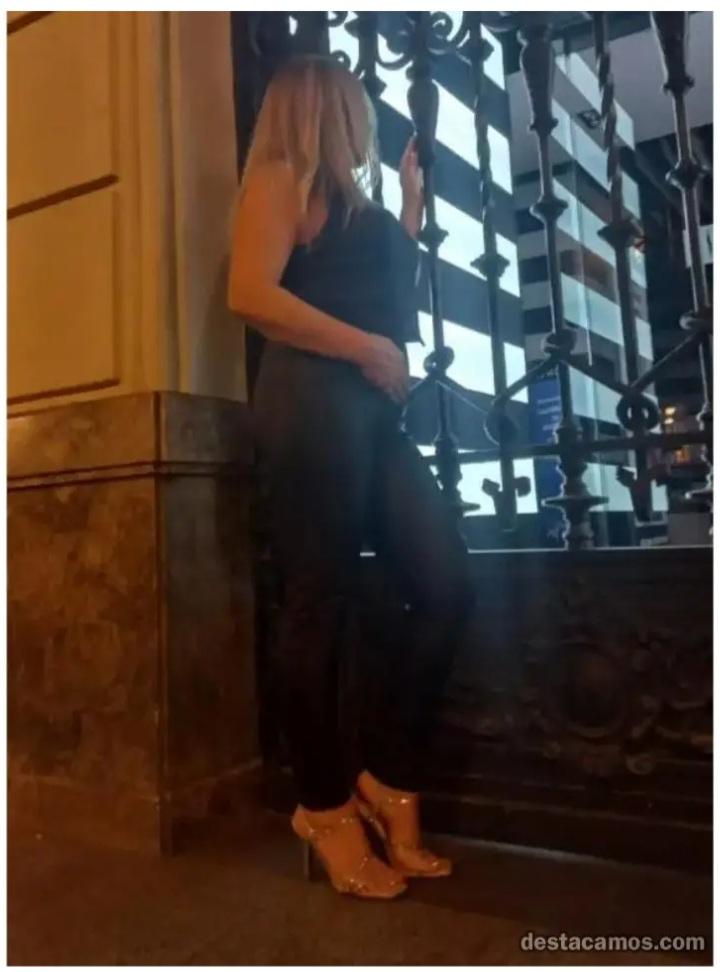Chica busca chico en Almería: 