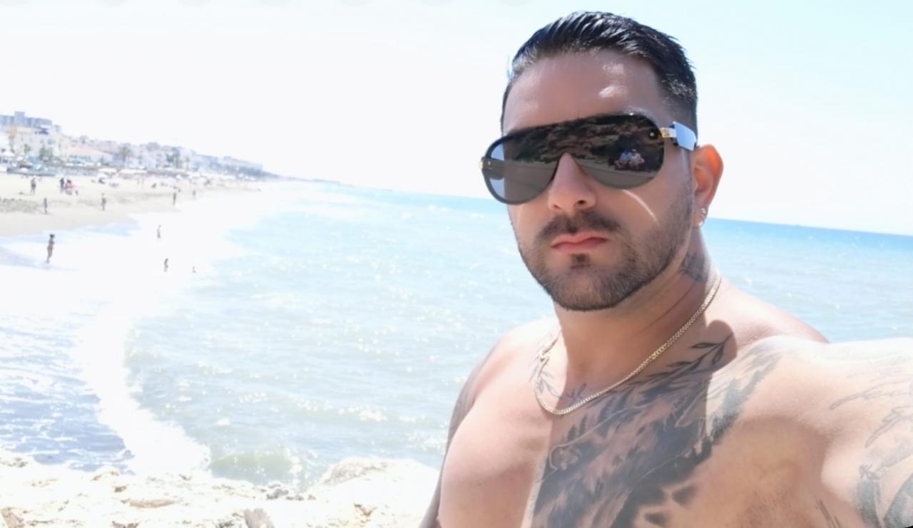 Chico busca chica en Málaga: 