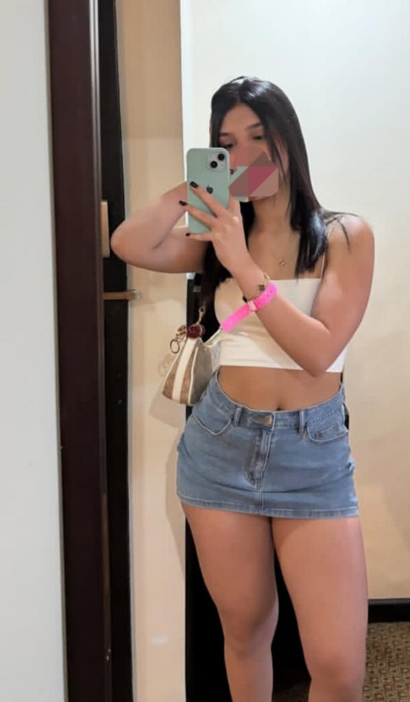 Chica busca chico en Granada: 