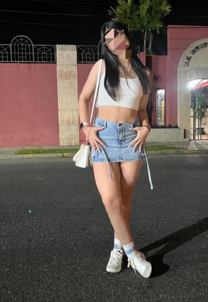 Chica busca chico en Granada: 