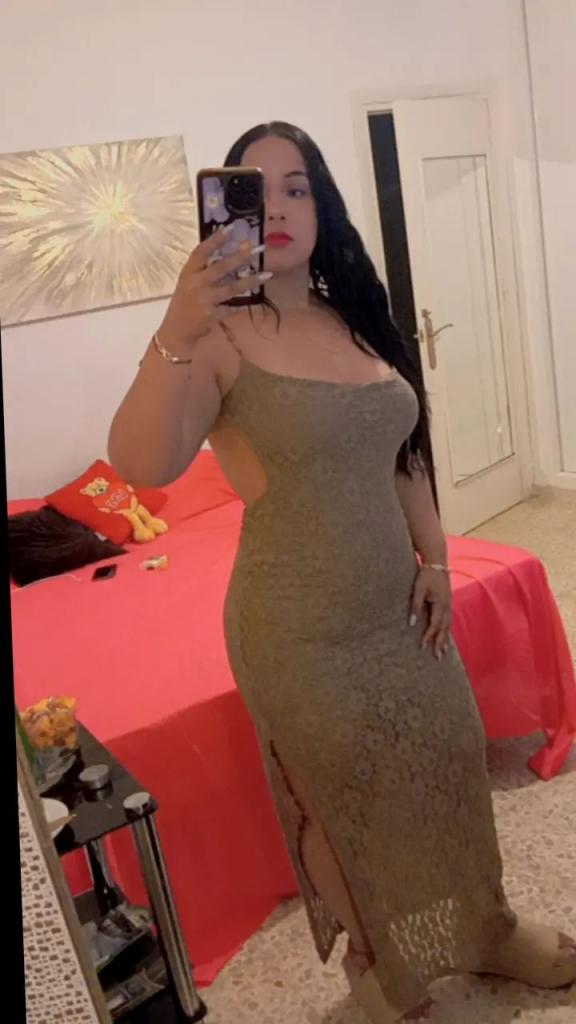 Chica busca chico en Cádiz: 